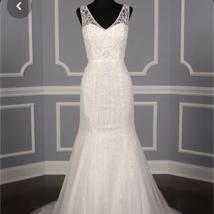 Pronovias Olsen Wedding Dress